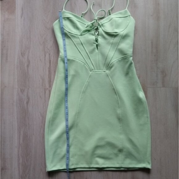 Zara Bodycon Spaghetti Strap Mini Dress with Tie Detail, Size 5 Light Mint Green - Picture 6 of 12